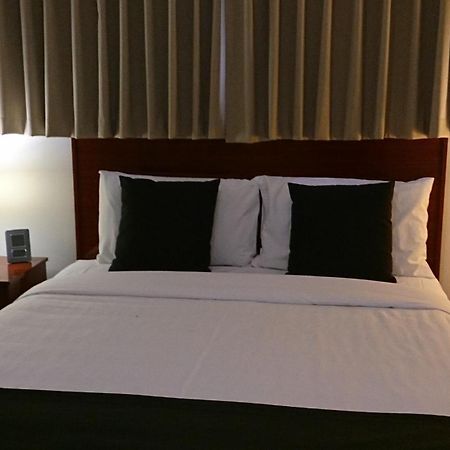 Murray Waters Motor Inn & Apartments Koondrook Zimmer foto