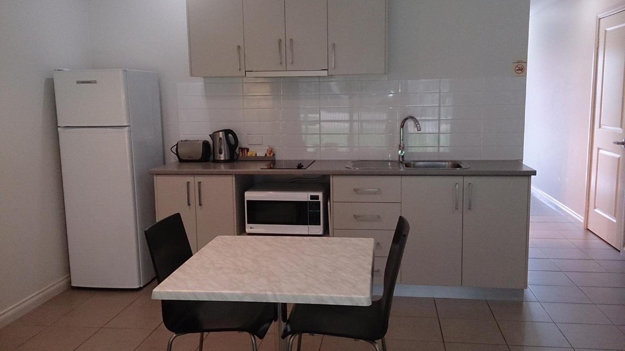 Murray Waters Motor Inn & Apartments Koondrook Zimmer foto