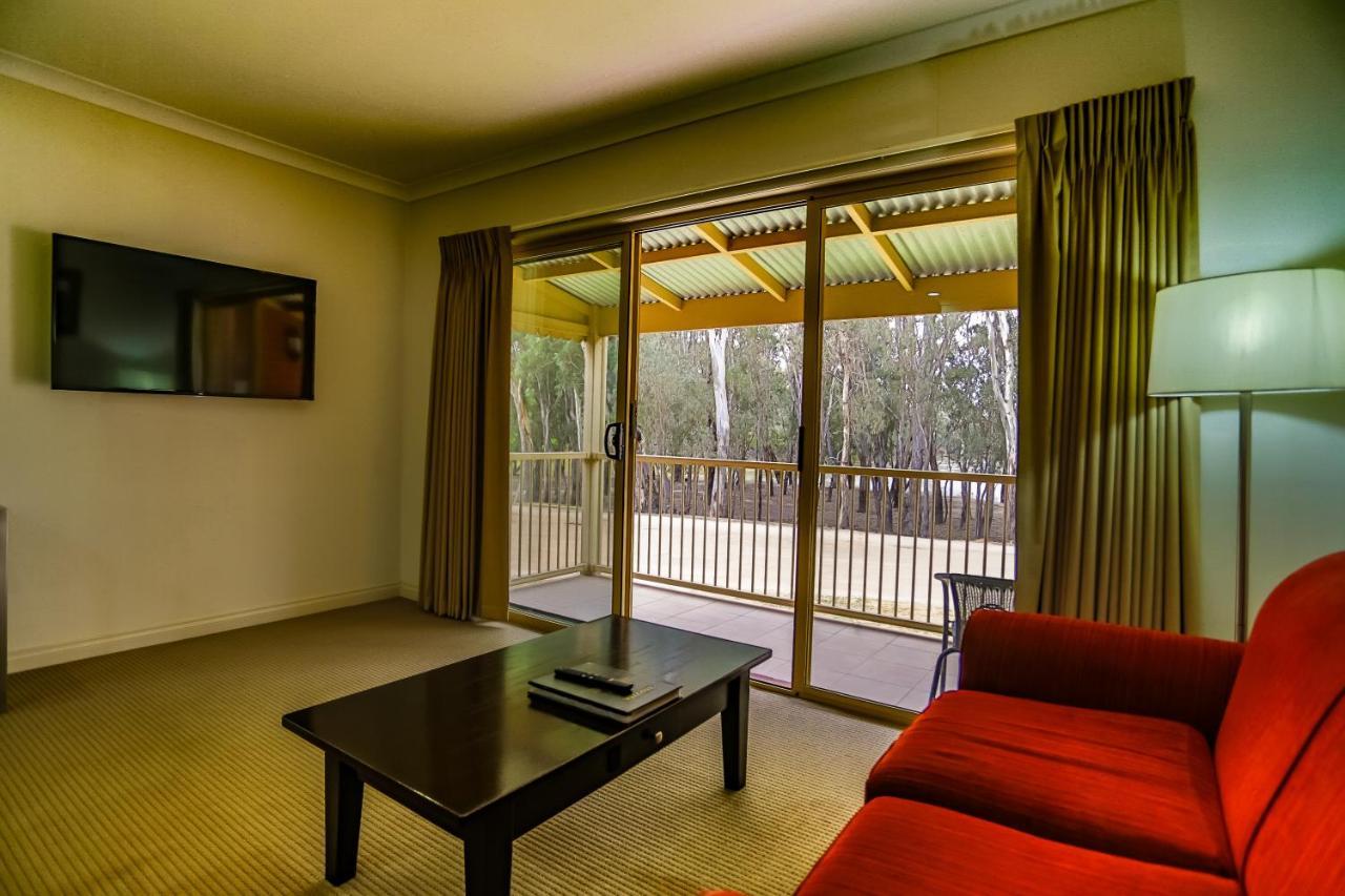 Murray Waters Motor Inn & Apartments Koondrook Exterior foto