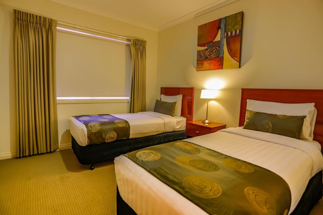 Murray Waters Motor Inn & Apartments Koondrook Exterior foto